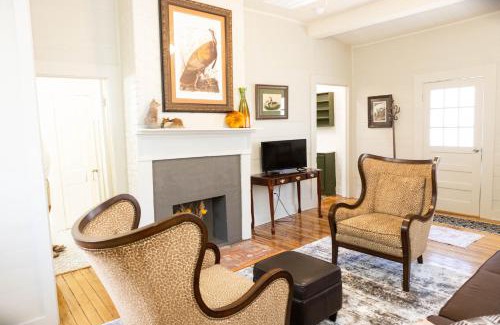 Natchez House | Sweet Auntie