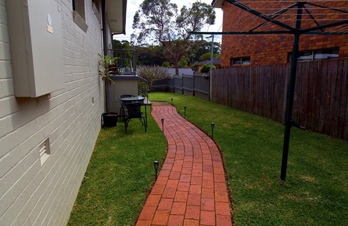 Port Macquarie Apartment | Sweet cosy one bedroom unit in Port Macquarie, 5 mins walk from Flynns Beach!
