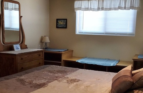 Ridgway Apartment | Sweet, Cozy Space for Two + One ( Baby not yet crawling or very small dog)