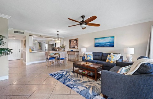 Jupiter Bay Condo | Sweet EmOCEAN at Jupiter Bay.