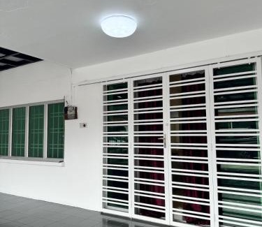 Malacca City House | Sweet Heart Homestay Ujong Pasir Melaka