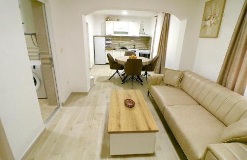 Zelenika Apartment | Sweet Hilltop Escape