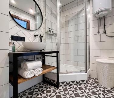 Petrovskoye Apartment | Sweet Home at Nauky metro