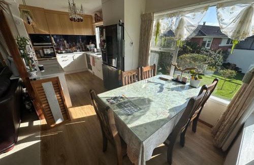 Sunnyhills Villa | sweet house