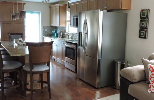 Indian Rocks Beach Condo | Sweet! Indian Rocks Beach Rental, 1/2 Duplex, B, Renovated, Short walk to Beach