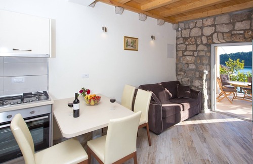 Cavtat Old Town Apartment | Sweet oldstone house