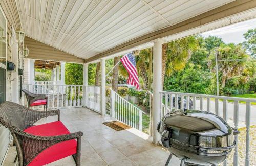 South Pensacola House | Sweet on Strong Street - Unit B