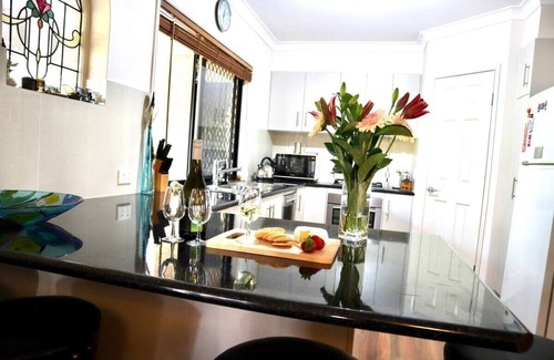 Stanthorpe House | Sweet Retreat, Stanthorpe