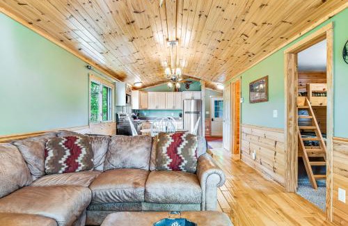 Lac du Flambeau House | Sweet Serenity