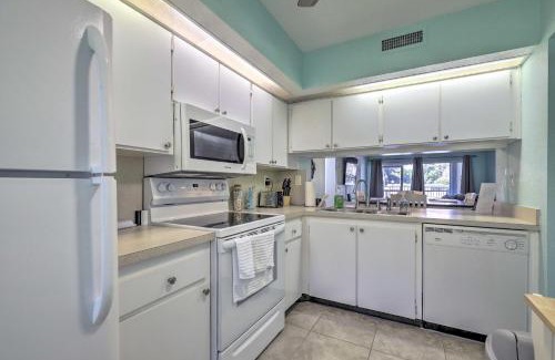 Palma del Mar Apartment | Sweet Snowbird Escape about 2 Mi to St Pete Beach