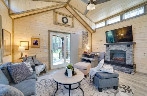 Broken Bow House | Sweet Spot Cabin in Broken Bow with Fire Pit!
