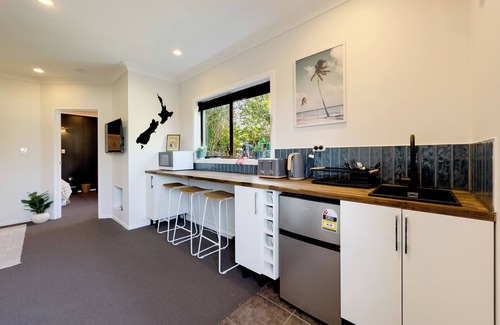 Hillcrest House | Sweet Unit for a Cute Getaway