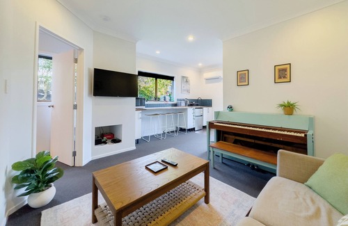 Hillcrest House | Sweet Unit for a Cute Getaway