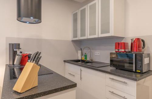 Giesing Apartment | SweetHome - Küche, Wifi, Nähe Grünwalder Stadion