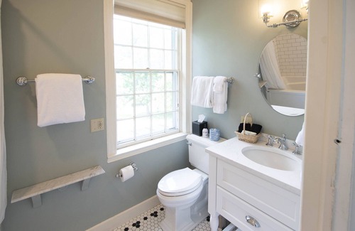 Middlebury Hotel | Swift House Inn