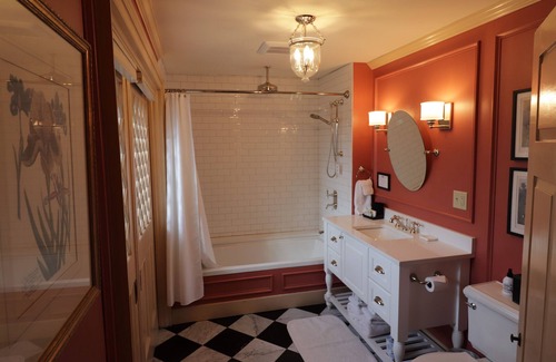 Middlebury Hotel | Swift House Inn