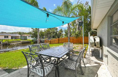 Marthas Vineyard House | Swim, Fish and Relax Port Richey Gem with Yard!