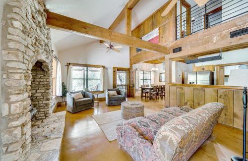 Kerrville House | Swim, Hike and Unwind Serene Hill Country Retreat