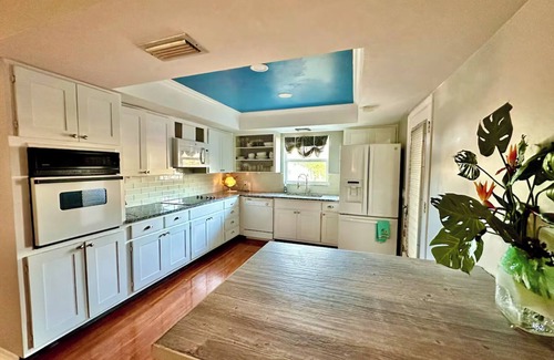 Harbor Hills House | Swim-out bedroom Amazing pool! The Peace Place