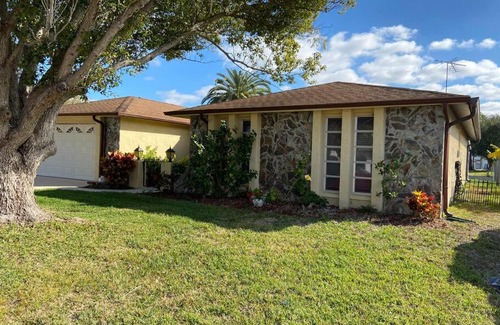 West Port House | Swimming, Boating, Fishing on Gulf & Heated pool