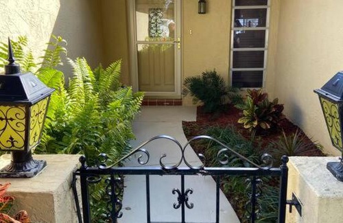 West Port House | Swimming, Boating, Fishing on Gulf & Heated pool