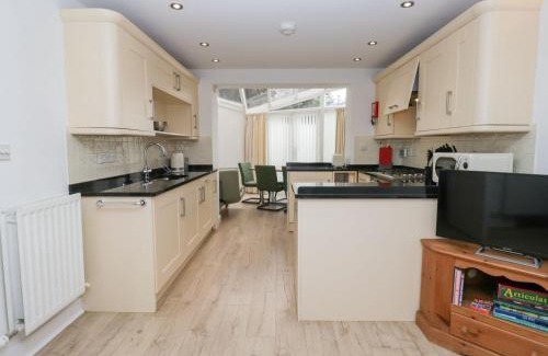 Keswick House | Swirl Howe