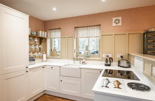 Invergordon House | Swiss Chalet Balnagown Castle