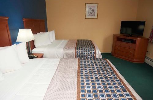 Intervale Hotel | Swiss Chalets Village Inn