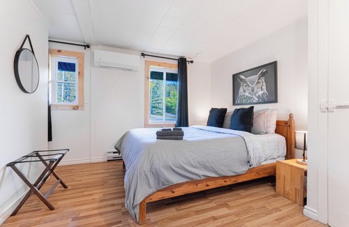 Les Pays-d'en-Haut Regional County Municipality Hotel | Swiss Inn - Chaletwow