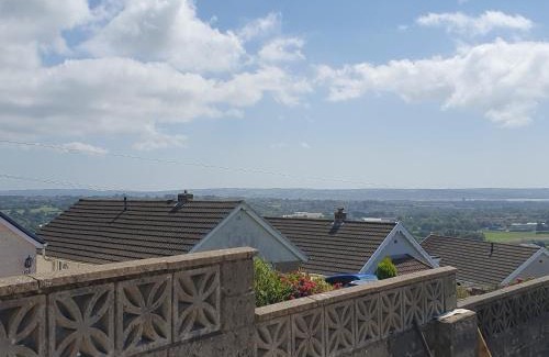 Llanelli Apartment | Swiss Valley retreat