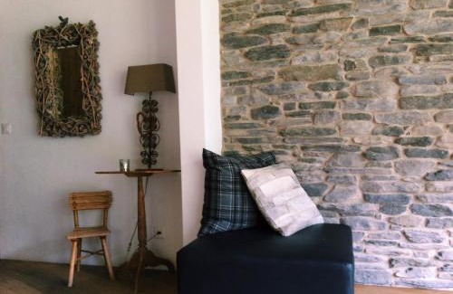 Blatten bei Naters Apartment | Swissalpschalet Chalet Timber Inn 4-5