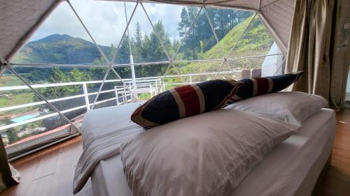 Kundasang House | Syameen's Glamping Dome - Queen Bed