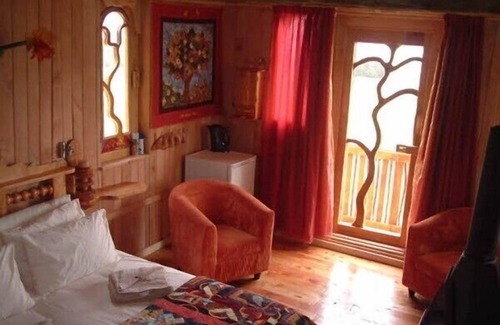 Mooirivier House | Sycamore Avenue Treehouses
