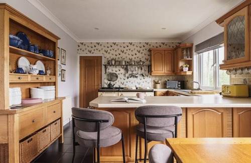 Kendal House | Sylvan Wood, gorgeous views