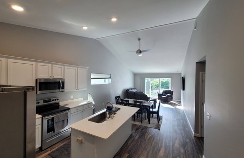 Sylvania Condo | Sylvania Condo with walking access to Pacesetter Park and Quarry Ridge Trail