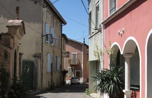 Romans-sur-Isere Bed & Breakfast | Sylvie BARON - Composition Française - Chambres d'hôtes