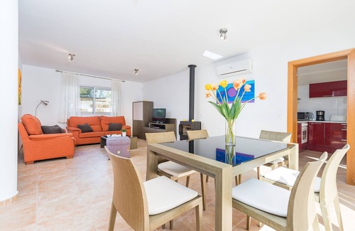 Cielo de Bonaire Ski Chalet | Synera for 6 with pool in Alcudia Bonaire