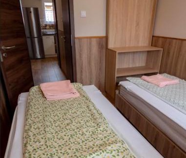 Zsorifurdo House | Százszorszép Apartman