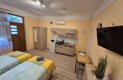 Kerekegyhaza Apartment | Szahara Vendégház