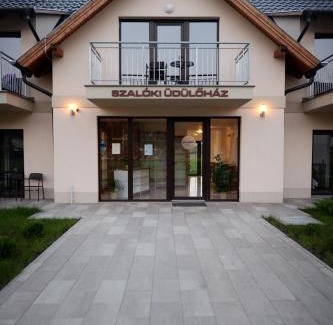 Egerszalok Apartment | Szalóki Üdülőház