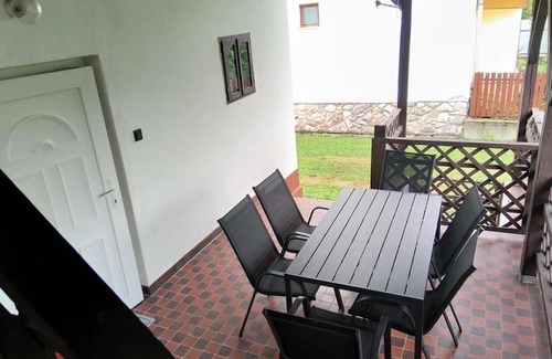 Zsorifurdo Apartment | Szegfű Vendégház