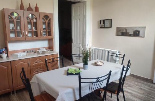 Mako Apartment | Szent János Apartman