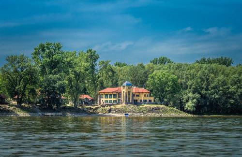 Ersekcsanad Hotel | SZIGET HOTEL VERÁNKA