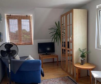 Balatonakarattya House | Szilvia Ház Balatonakarattya