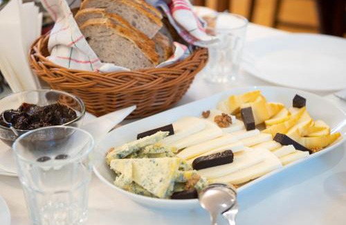Ipolydamasd Bed & Breakfast | Szobi Malomkert Fogadó