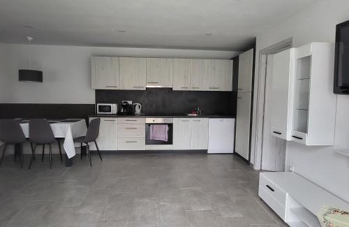 Villany Apartment | "Szomszéd ház"