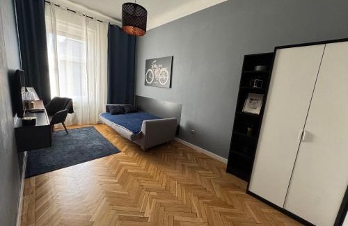 13th District Apartment | Társasházi lakás Budapesten közel mindenhez