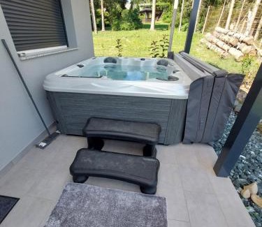 Nagylengyel Apartment | Tópart Apartmanok