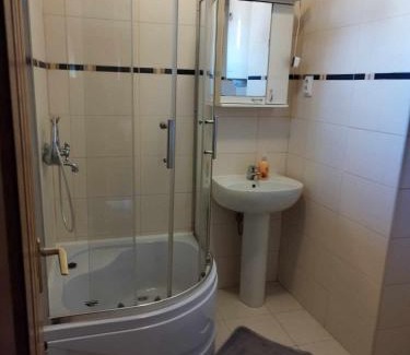 Gyoparosfuerdo Apartment | Tópart Vendégház