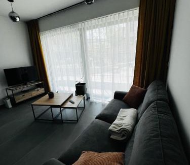 Saint-Laurent Apartment | T & B Trianon - Appartement Chic & Cosy